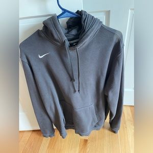 Men’s dark grey nike hoodie